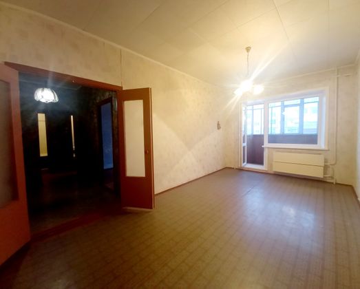 Продажа 2-комнатной квартиры 52 м², 2/9 этаж