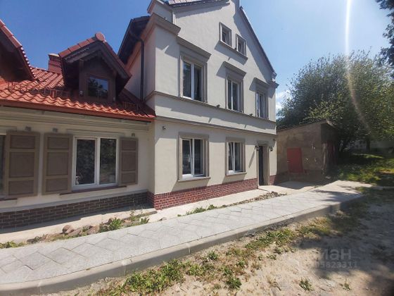 Продажа 2-комнатной квартиры 71 м², 1/2 этаж