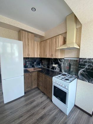 Продажа 2-комнатной квартиры 42 м², 3/4 этаж