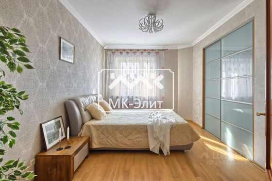 Продажа 4-комнатной квартиры 145,1 м², 8/26 этаж