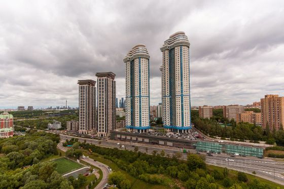 Продажа квартиры со свободной планировкой 404 м², 45/45 этаж