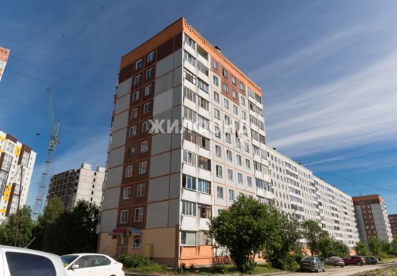 Продажа 4-комнатной квартиры 70 м², 3/10 этаж