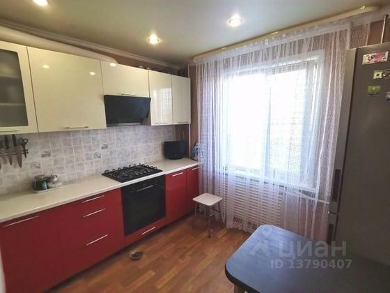 Продажа 3-комнатной квартиры 68 м², 1/10 этаж