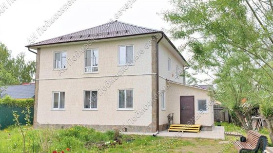 Продажа дома, 191,2 м², с участком 6 соток