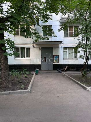 Продажа 2-комнатной квартиры 38 м², 1/9 этаж