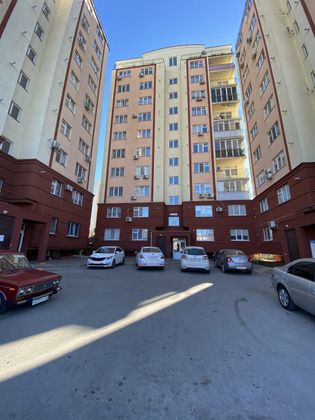 Продажа 2-комнатной квартиры 51,5 м², 1/9 этаж