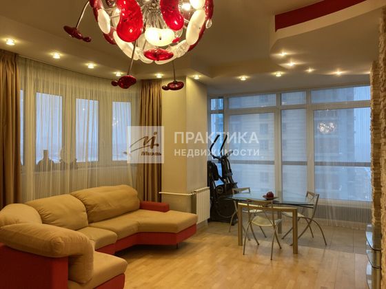 Аренда 4-комнатной квартиры 120 м², 9/17 этаж