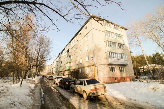 Продажа 3-комнатной квартиры 60 м², 4/5 этаж