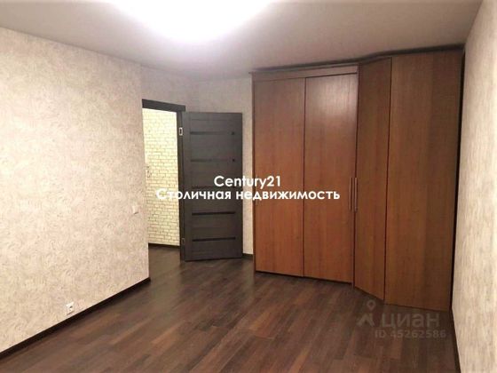 Продажа 1-комнатной квартиры 32 м², 8/9 этаж