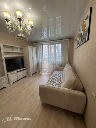 Продажа 1-комнатной квартиры 39,4 м², 3/27 этаж