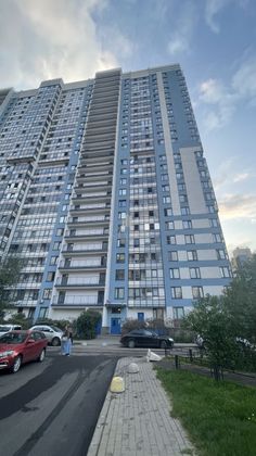 Продажа 2-комнатной квартиры 51,6 м², 1/25 этаж