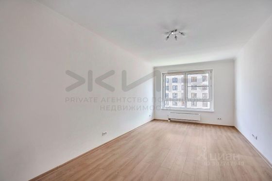 Продажа 1-комнатной квартиры 42 м², 13/24 этаж