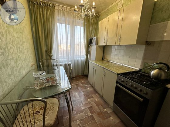 Продажа 3-комнатной квартиры 64 м², 9/9 этаж