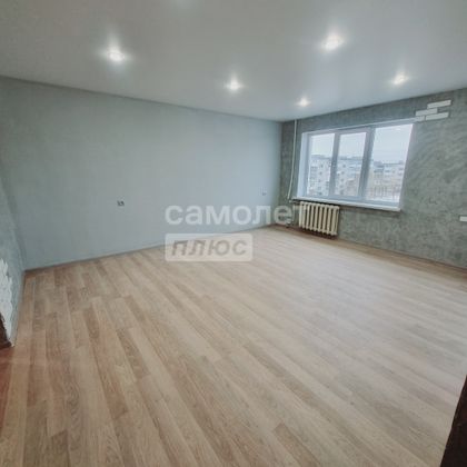 Продажа 3-комнатной квартиры 59 м², 4/5 этаж