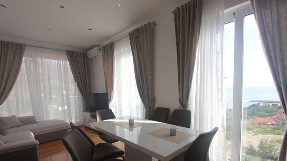 Продажа 2-комнатной квартиры 96 м², 5/7 этаж