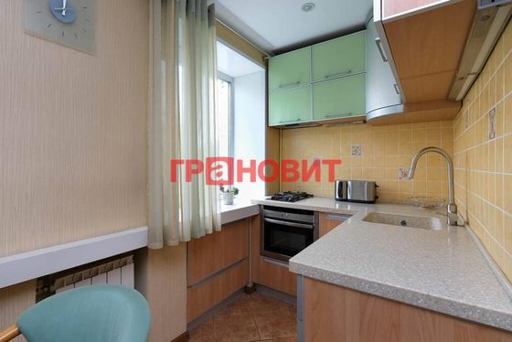 Продажа 3-комнатной квартиры 58 м², 4/5 этаж