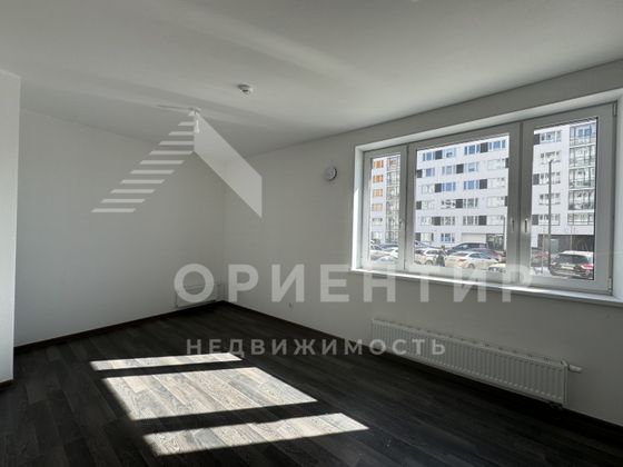 Продажа 2-комнатной квартиры 51,6 м², 1/9 этаж