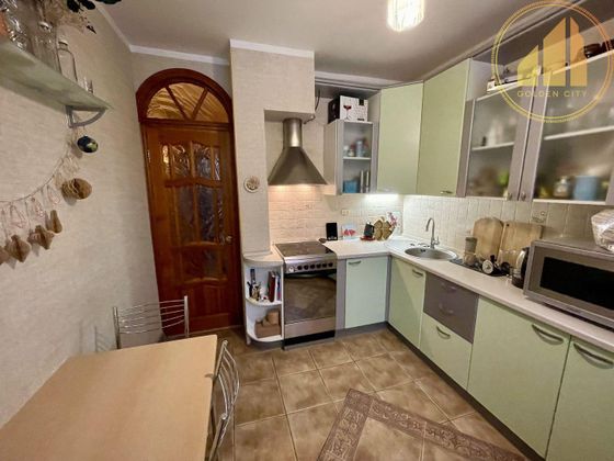 Продажа 2-комнатной квартиры 52 м², 2/12 этаж