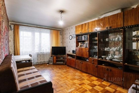 Продажа 3-комнатной квартиры 63 м², 2/2 этаж