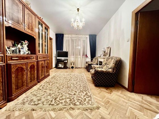 Продажа 3-комнатной квартиры 53 м², 2/8 этаж