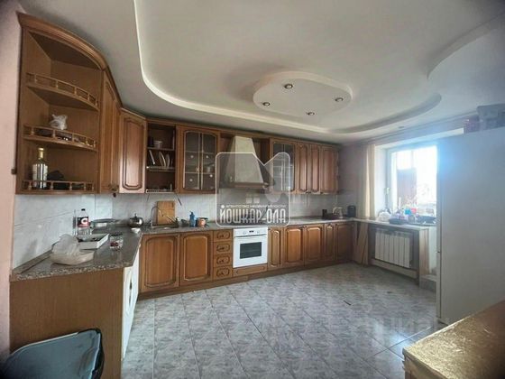 Продажа 4-комнатной квартиры 148 м², 6/6 этаж