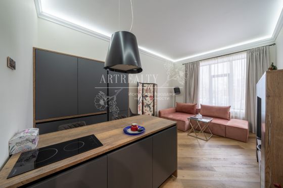 Продажа 2-комнатной квартиры 45 м², 2/20 этаж