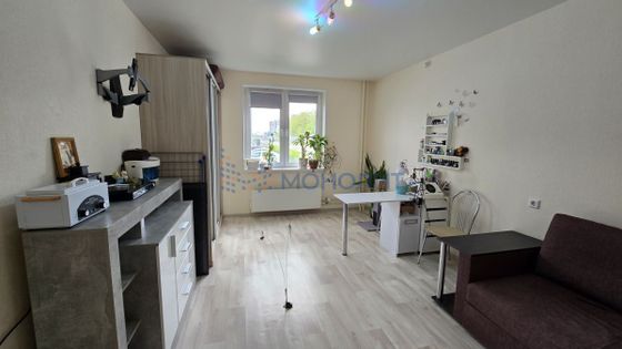 Продажа 2-комнатной квартиры 52 м², 1/10 этаж