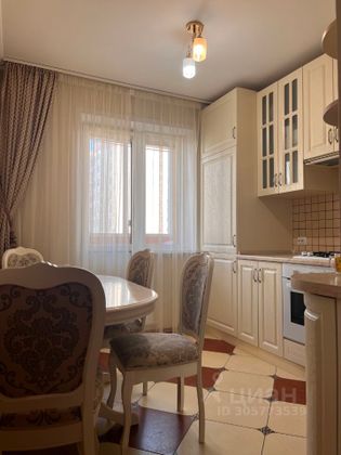 Продажа 3-комнатной квартиры 64 м², 4/10 этаж