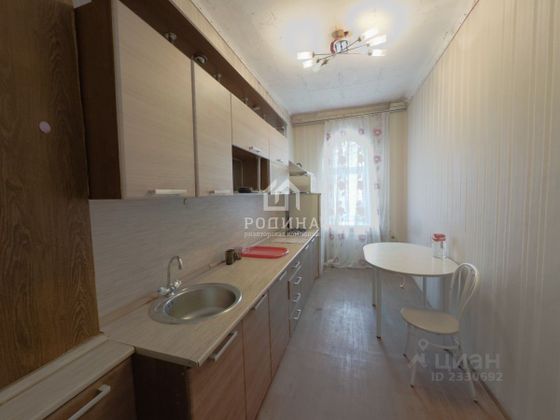 Продажа 2-комнатной квартиры 49 м², 2/4 этаж