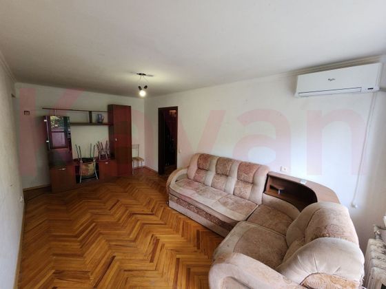 Продажа 3-комнатной квартиры 56,1 м², 4/5 этаж