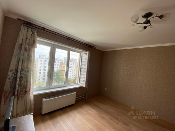 Продажа 1 комнаты, 30 м², 9/9 этаж