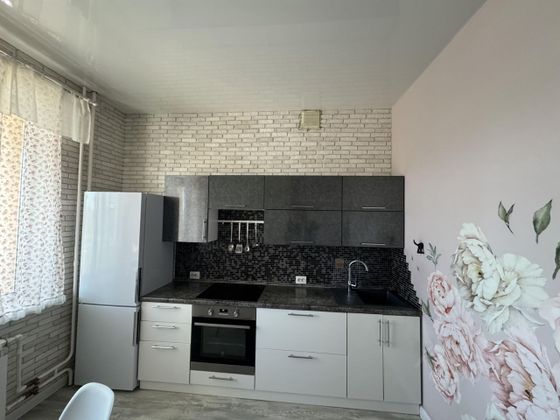 Продажа 1-комнатной квартиры 42 м², 5/10 этаж