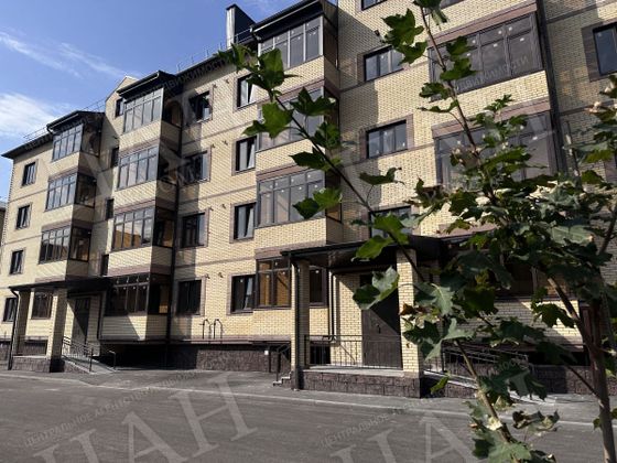 Продажа 2-комнатной квартиры 61,7 м², 1/4 этаж