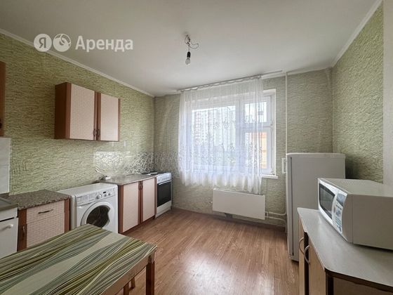 Аренда 3-комнатной квартиры 80 м², 3/16 этаж