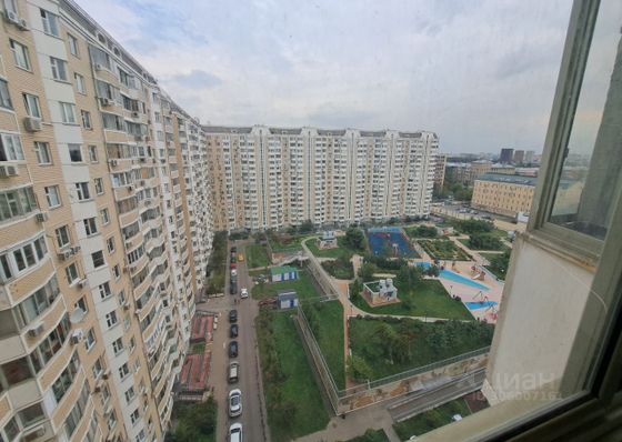 Продажа 3-комнатной квартиры 80,2 м², 14/17 этаж