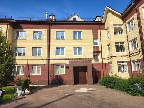 Продажа 2-комнатной квартиры 60 м², 1/3 этаж