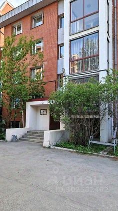 Продажа 3-комнатной квартиры 99 м², 4/4 этаж