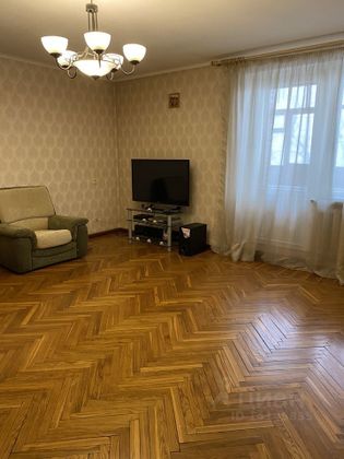 Продажа 4-комнатной квартиры 120 м², 5/10 этаж