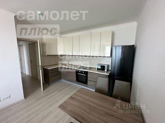 Продажа 2-комнатной квартиры 60 м², 15/36 этаж