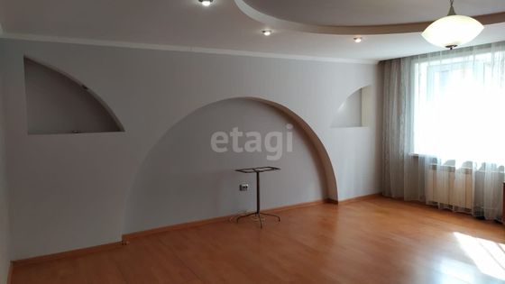 Продажа 4-комнатной квартиры 140 м², 1/5 этаж