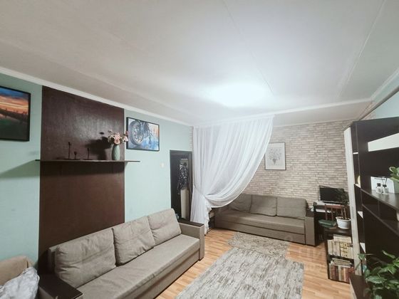 Продажа 1-комнатной квартиры 35 м², 1/5 этаж