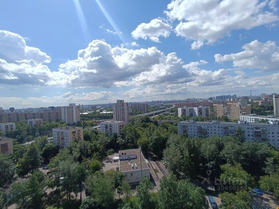 Продажа 2-комнатной квартиры 57 м², 17/18 этаж