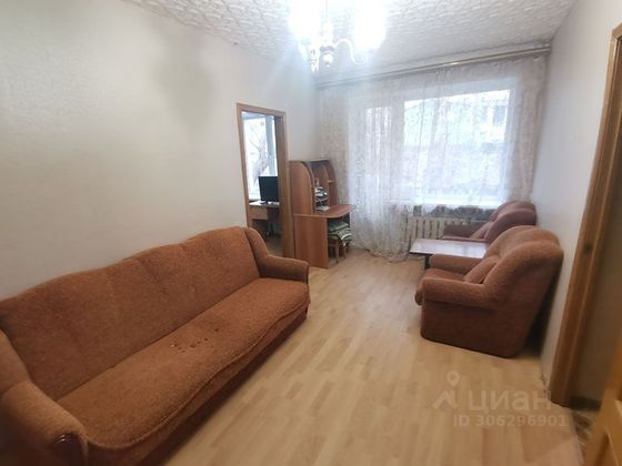 Продажа 2-комнатной квартиры 42 м², 2/4 этаж