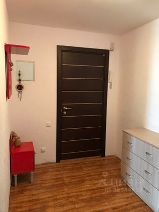 Продажа 3-комнатной квартиры 90 м², 2/5 этаж