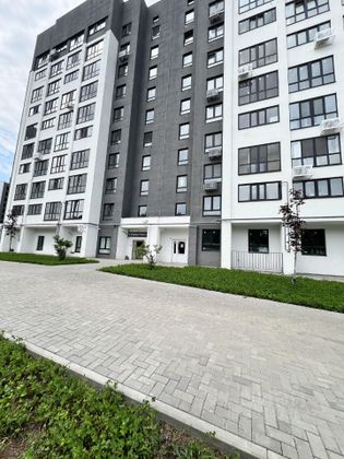 Продажа 2-комнатной квартиры 65,1 м², 2/12 этаж