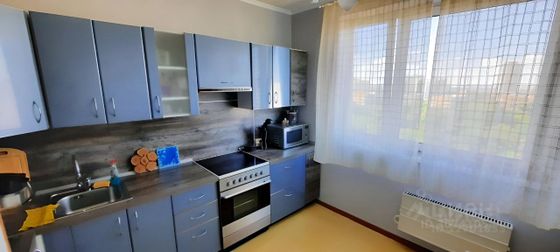 Продажа 3-комнатной квартиры 76 м², 13/17 этаж