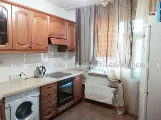 Продажа 4-комнатной квартиры 82 м², 10/10 этаж