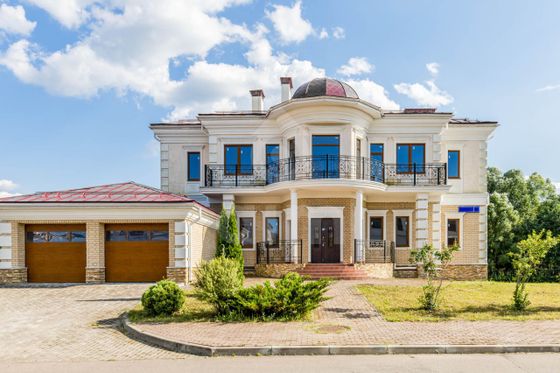 Продажа дома, 855,4 м², с участком 20,1 сотки