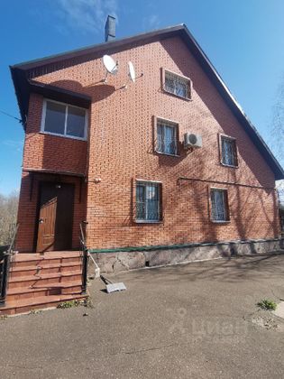 Продажа дома, 300 м², с участком 30 соток