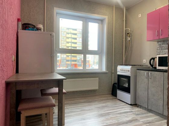 Продажа 1-комнатной квартиры 30 м², 2/10 этаж